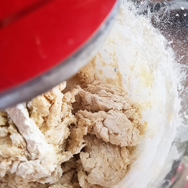 27044663_1839780096053687_1999958223_n