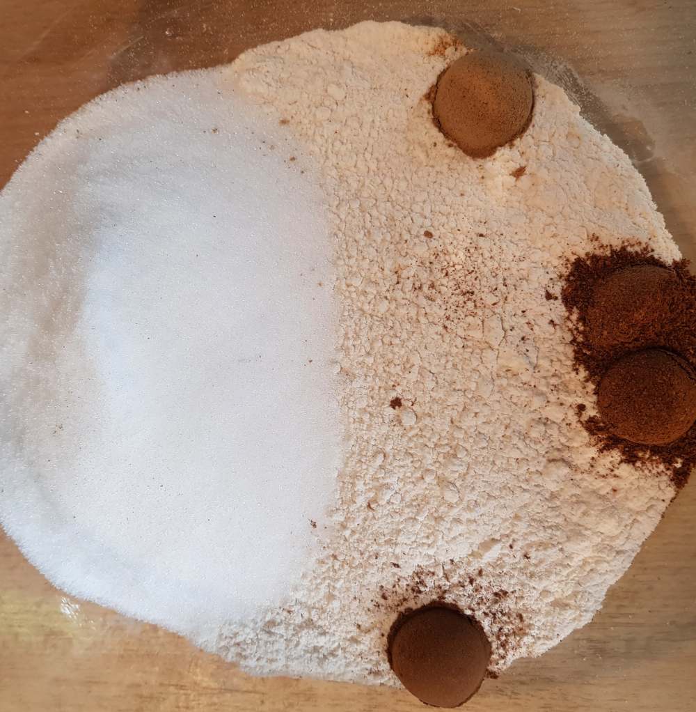 40649657_2173312296273453_6023774869106196480_n