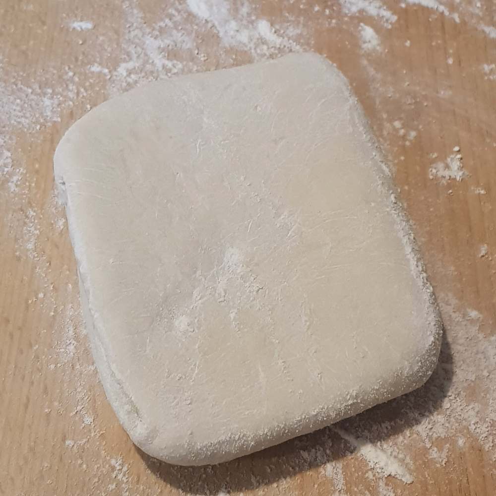 49472182_358568714972736_7840809991119306752_n