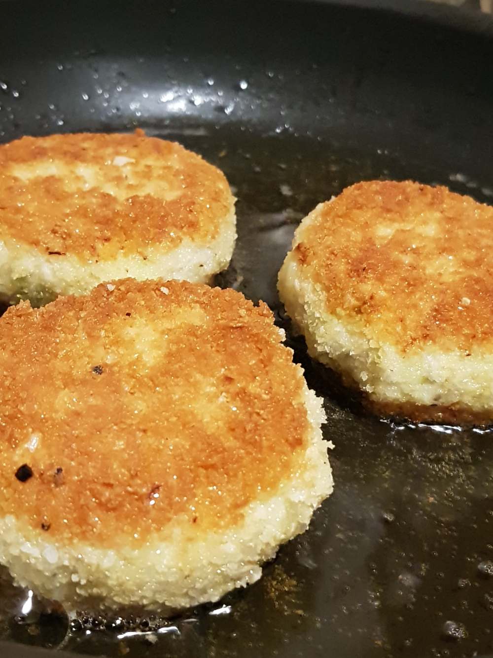 55517391_431431754281763_7671926851928850432_n